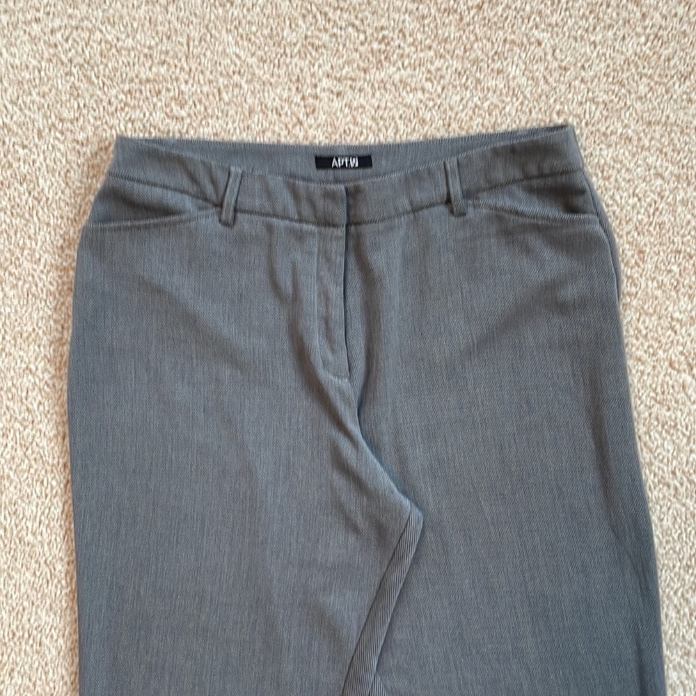 Lightweight Gray 14P Dress Pants w/4 Pockets. Fabric drapes softly.